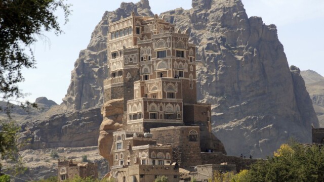 دار الحجر